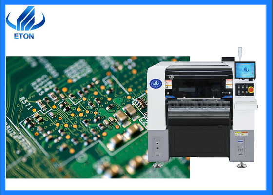 PCBA-Herstellungsmaschine KT10S 10köpfige Pick-and-Place-Maschine in der Led-Produktion
