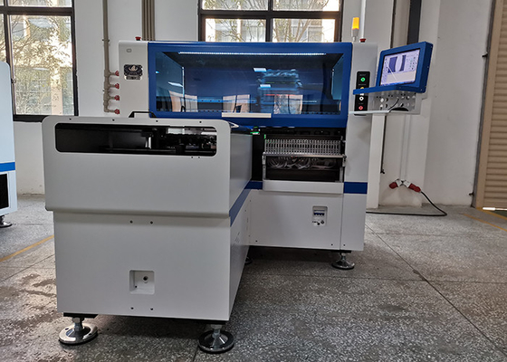 Fütterungssystem der elektronischen Zufuhr der Köpfe LED-Birne 40 Multifunktions-Auswahl- und Platzmaschine