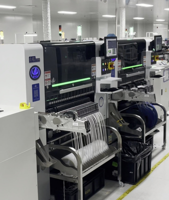 Fahrer Baord Montage SMT Pick And Place Machine 20 Köpfe Kostenlose Upgrade-Software