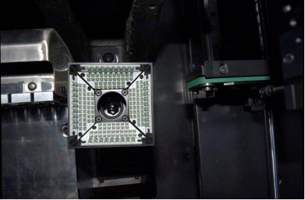SMD-Produktionslinie Max 1,2 m SMT-Platzierungsmaschine für die Herstellung von PCB-LED-Beleuchtung