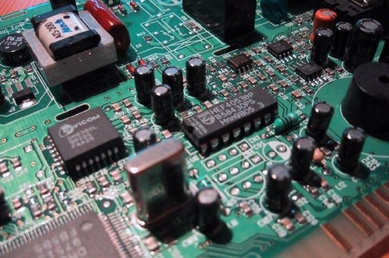 20 Köpfe SMT Pick and Place Machine Kostenlose Upgrade-Software Multifunktionales